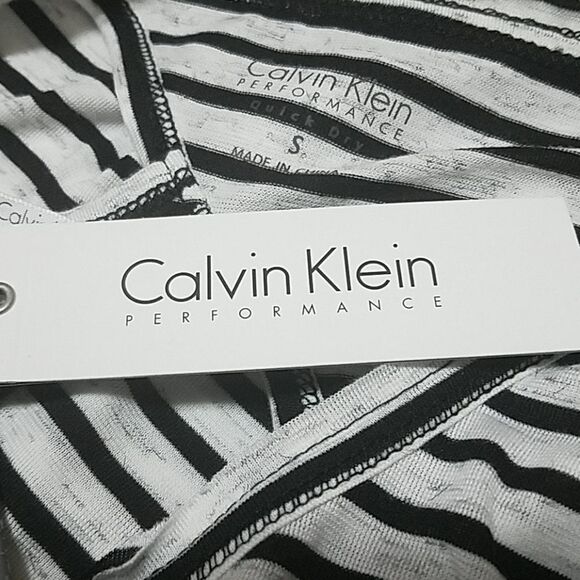 NWT Calvin Klein Black & White Short Sleeve Tee (S) - Picture 5 of 6